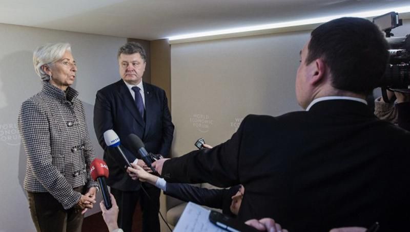 Порошенко рассказал, когда Украина снова получит деньги от МВФ Порошенко рассказал, когда Украина снова получит деньги от МВФ