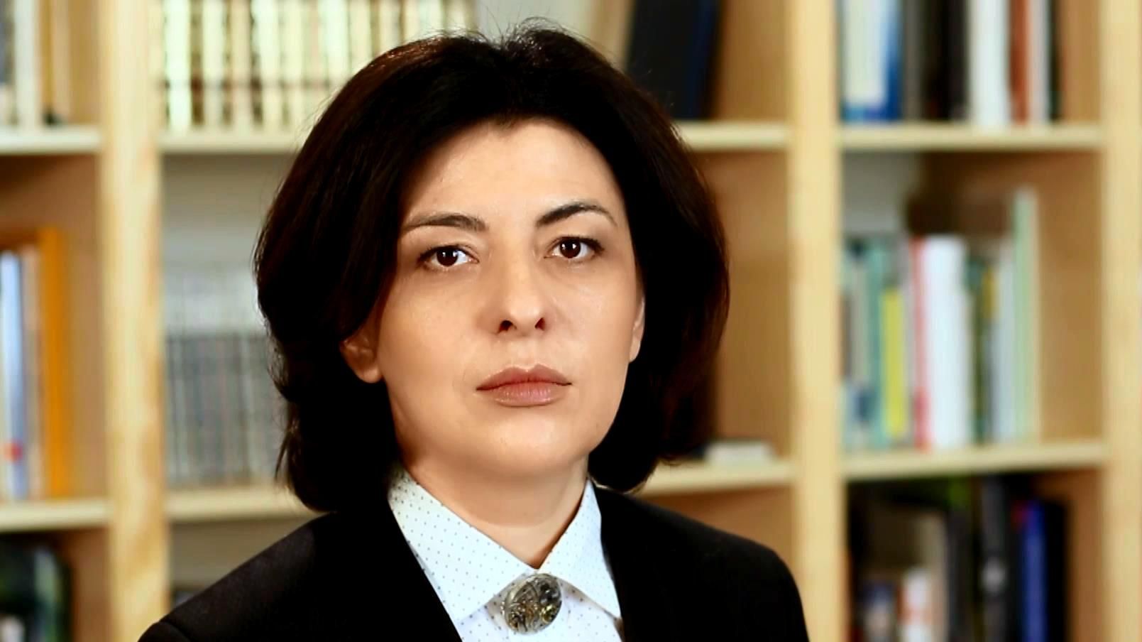 Рада будет голосовать за изменения в Конституцию: о чем нужно знать Рада будет голосовать за изменения в Конституцию: о чем нужно знать