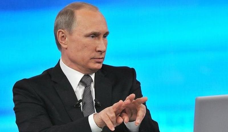 На тлі обвалу рубля Путіна визнали міжнародним терористом, — журналіст