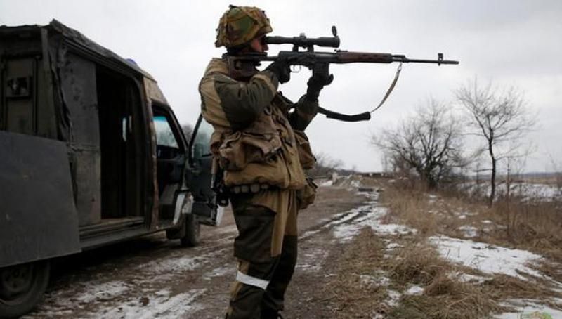 Боевики показательно нарушают перемирие в День соборности Украины