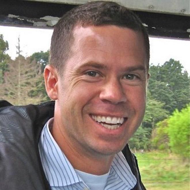 Руководитель проекта по созданию электрического автомобиля в Apple увольняется Руководитель проекта по созданию электрического автомобиля в Apple увольняется