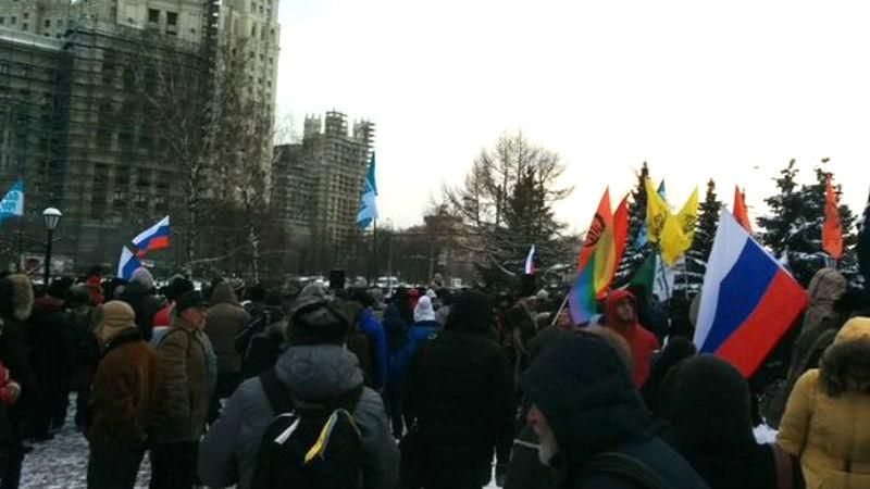 Бандити в Кремлі – патріоти в тюрмі, — москвичі вийшли на протест Бандити в Кремлі – патріоти в тюрмі, — москвичі вийшли на протест