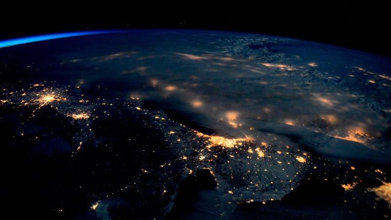 Астронавт опубликовал космические фото снежной бури в США Астронавт опубликовал космические фото снежной бури в США