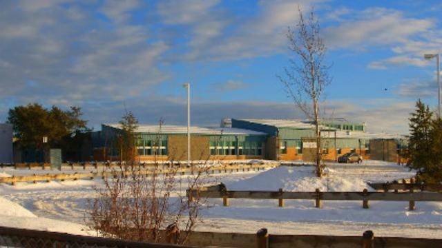 Звинувачення в чотирьох вбивствах пред’явили канадському підлітку Звинувачення в чотирьох вбивствах пред’явили канадському підлітку