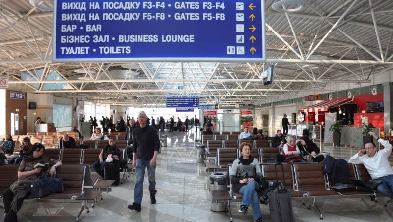 Украинские пограничники задержали гражданку Финляндии и ее четырех детей Украинские пограничники задержали гражданку Финляндии и ее четырех детей