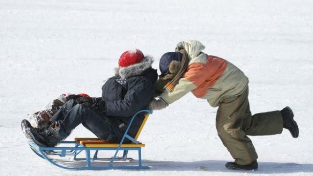 Снежные развлечения убили девочку и мальчика на Закарпатье