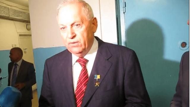 Герой Украины финансирует террористов Герой Украины финансирует террористов