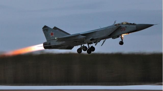 Винищувач розбився у Росії Винищувач розбився у Росії