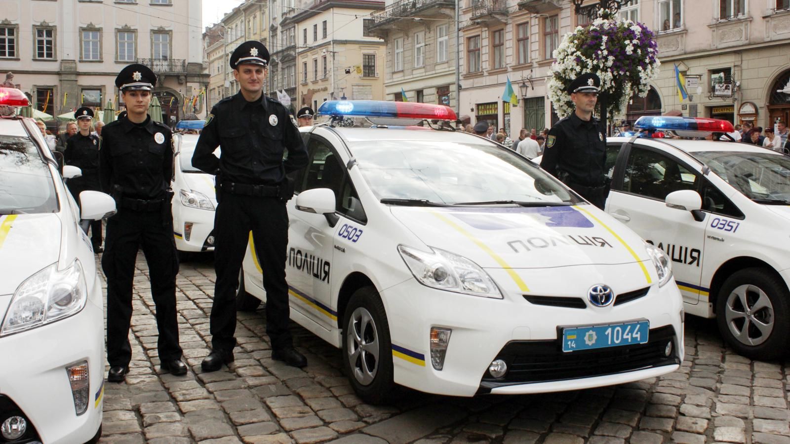 На международных трассах Львовской области Гаишников больше не будет, — Деканоидзе На международных трассах Львовской области Гаишников больше не будет, — Деканоидзе