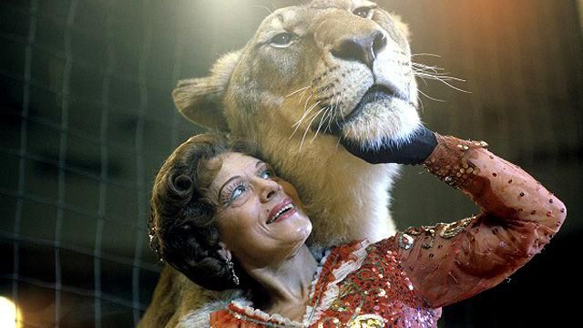 Як приборкувачка левів прославила Україну на всю Європу Як приборкувачка левів прославила Україну на всю Європу