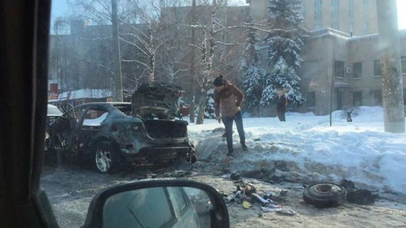 Адвокатові відомих терористів спалили машину Адвокатові відомих терористів спалили машину