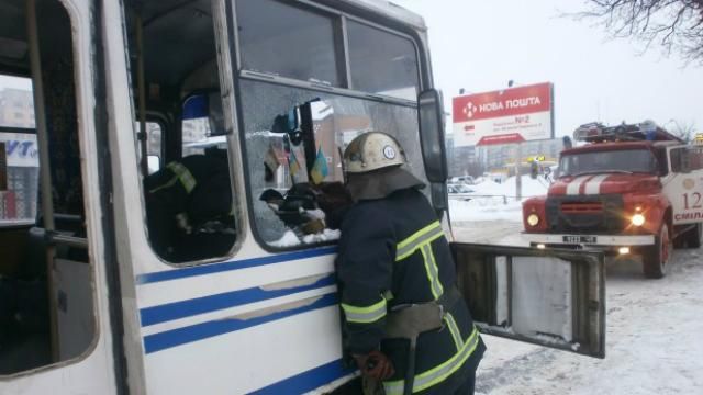 В Черкасской области пассажиры убегали из горящего автобуса через окна