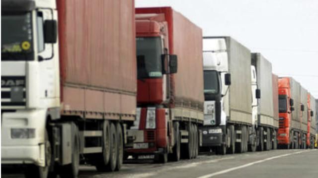 Польща хоче заборонити в'їзд російським вантажівкам 