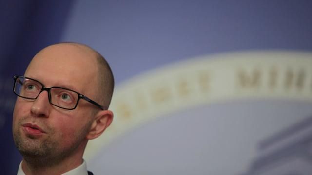 Топ-новини: день звільнень у Кабміні, Донецьк ледь не залишився без Леніна Топ-новини: день звільнень у Кабміні, Донецьк ледь не залишився без Леніна