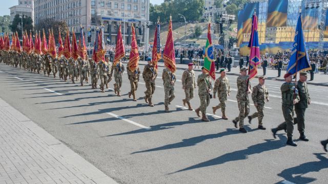 Генштаб показав нові зарплати українських військових (Інфографіка)