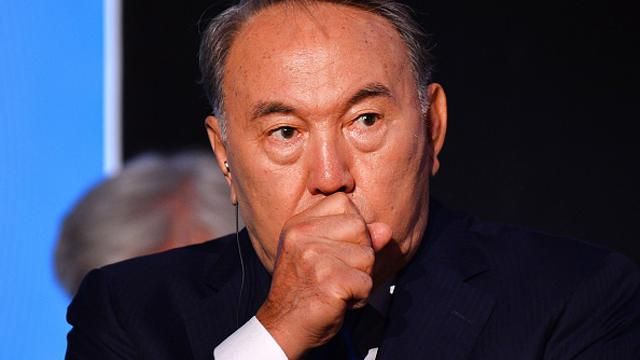 Казахський президент дав оригінальну пораду, як реагувати на курс долара