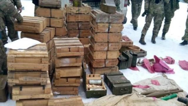 СБУ в Донецкой области нашла еще один тайник боеприпасов