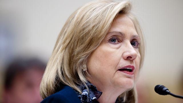 Листи Хіларі Клінтон містять таємну інформацію, — Держдепартамент Листи Хіларі Клінтон містять таємну інформацію, — Держдепартамент