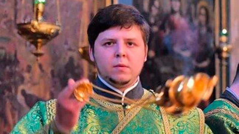 П'яний російський диякон увірвався до церкви з битою П'яний російський диякон увірвався до церкви з битою