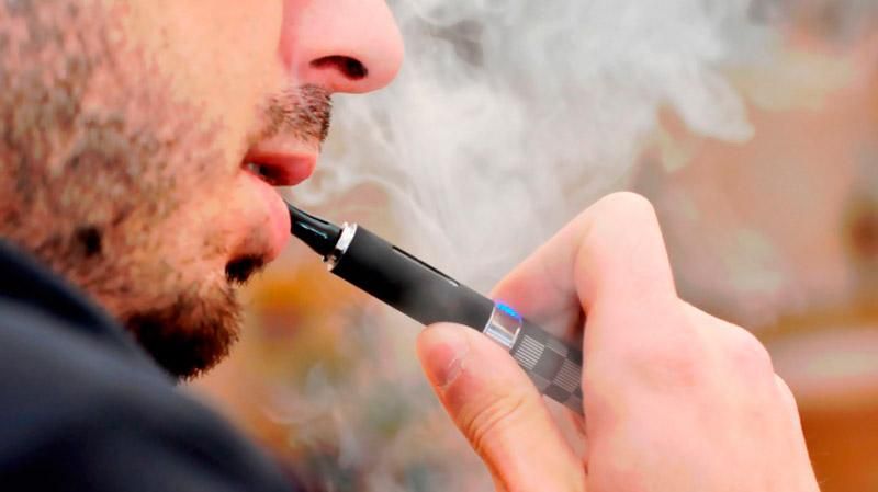 Электронная сигарета взорвалась во рту немца Электронная сигарета взорвалась во рту немца