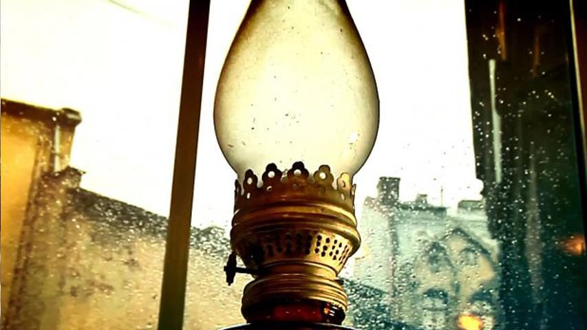 Керосиновую лампу изобрели во Львове