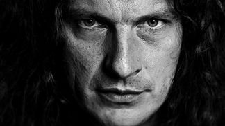 Опрос: Верите ли вы в случайность смерти Кузьмы?