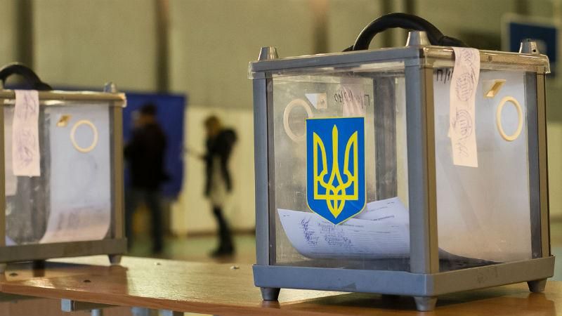 ЦВК прийняла документи про реєстрацію членів районних виборчих комісій у Києві