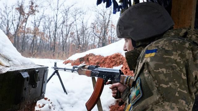 Неспокійно біля Горлівки і Донецька: бойовики знову взялись за заборонену зброю
