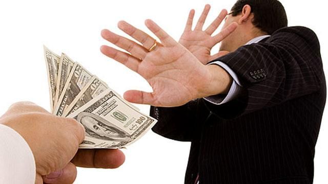 Американський експерт розповів, як подолати корупцію в Україні Американський експерт розповів, як подолати корупцію в Україні