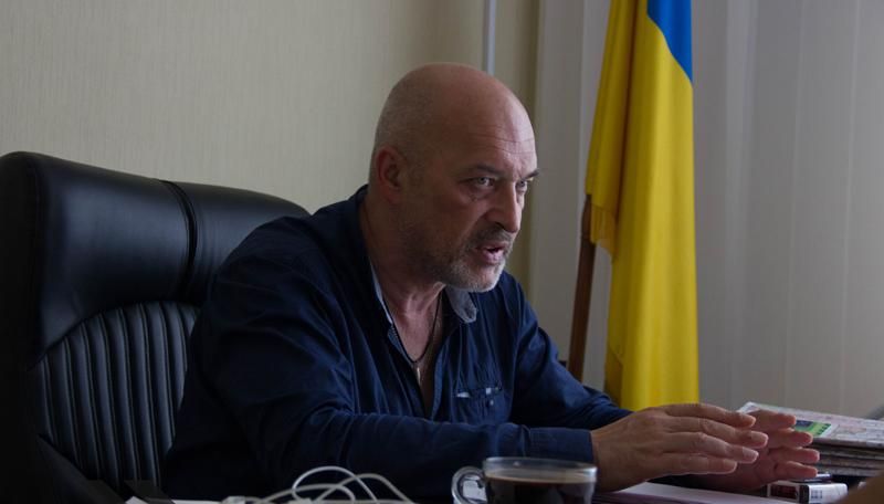 Тука пригрозив закрити перехід з окупованої території Тука пригрозив закрити перехід з окупованої території