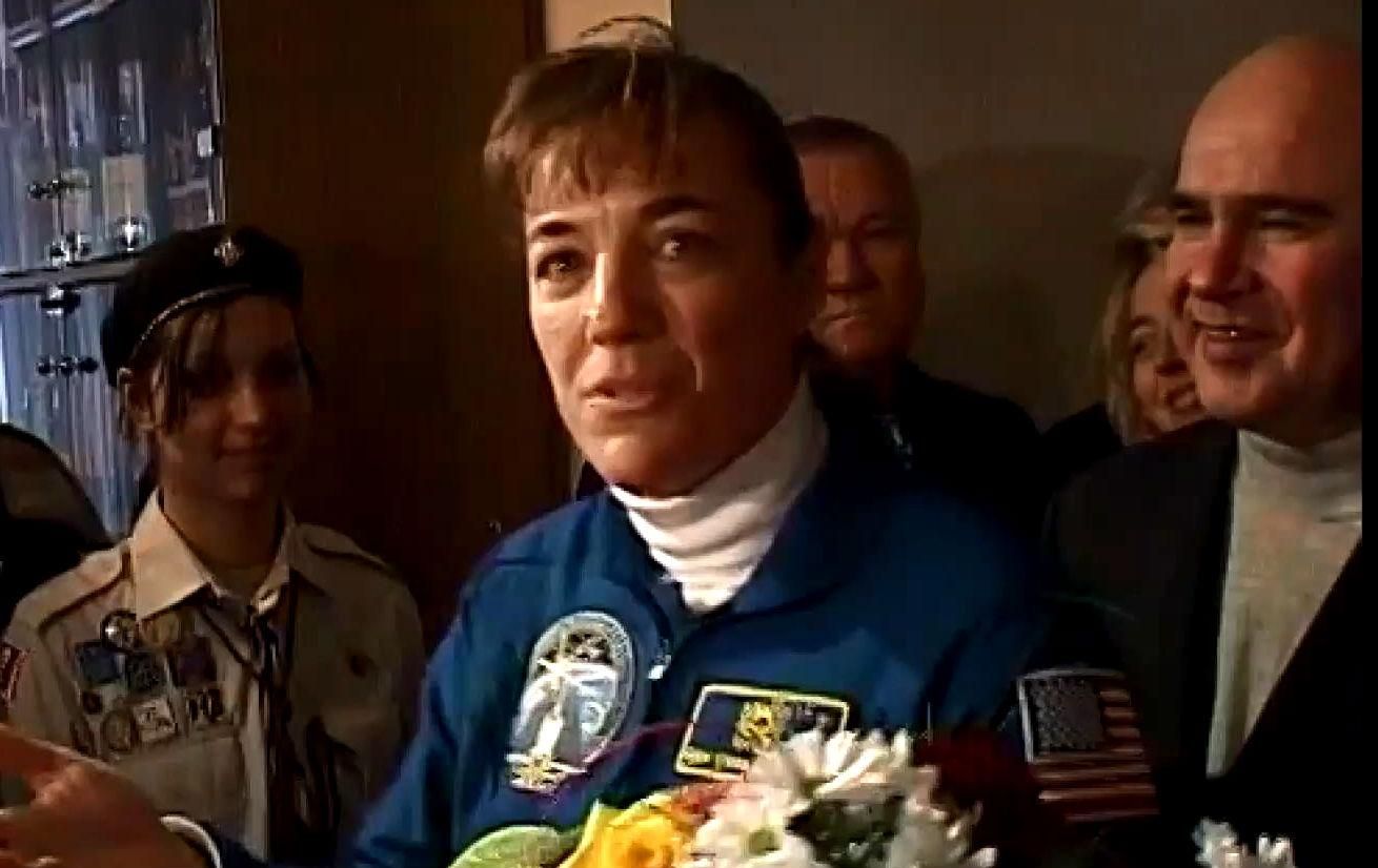 Видатна жінка з українським корінням підкорила космос - 3 лютого 2016 - Телеканал новин 24 Видатна жінка з українським корінням підкорила космос - 3 лютого 2016 - Телеканал новин 24