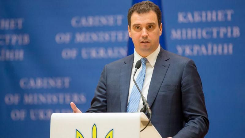 Порошенко поговорив з Абромавичусом: результати зустрічі Порошенко поговорив з Абромавичусом: результати зустрічі