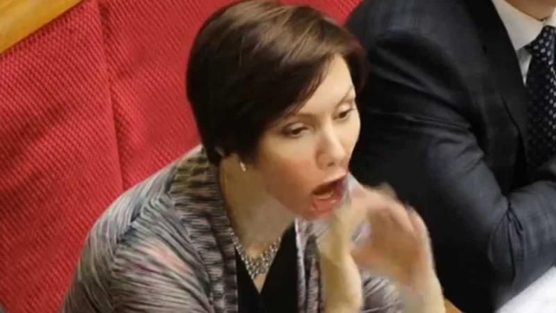 Скандальна екс-регіоналка на російському телебаченні переконує, що українська армія "виснажена" Скандальна екс-регіоналка на російському телебаченні переконує, що українська армія "виснажена"