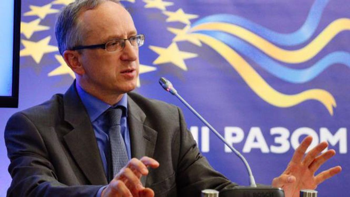 Томбінський розповів, що посли G-7 сказали Порошенку Томбінський розповів, що посли G-7 сказали Порошенку
