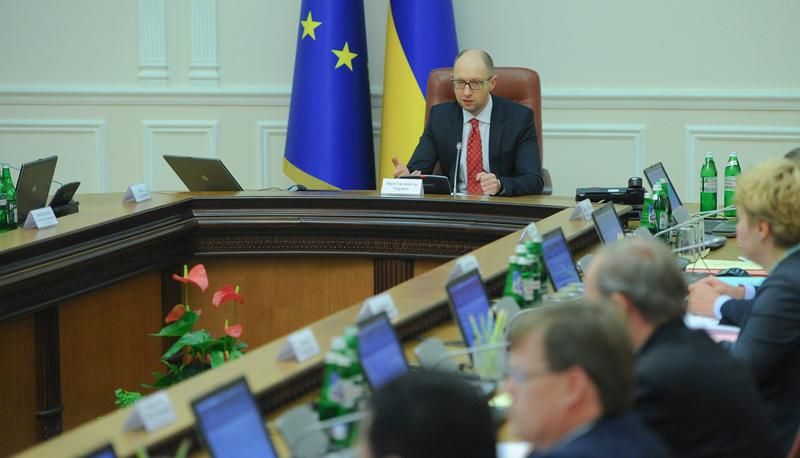 Міністри офіційно відкликали свої заяви про відставку Міністри офіційно відкликали свої заяви про відставку