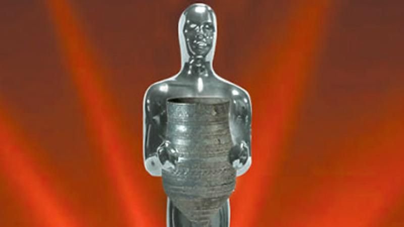 Якуты мастерят статуэтку "Оскар" для Ди Каприо из серебра