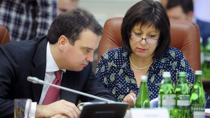 Абромавичус рассказал, кого видит премьером Абромавичус рассказал, кого видит премьером