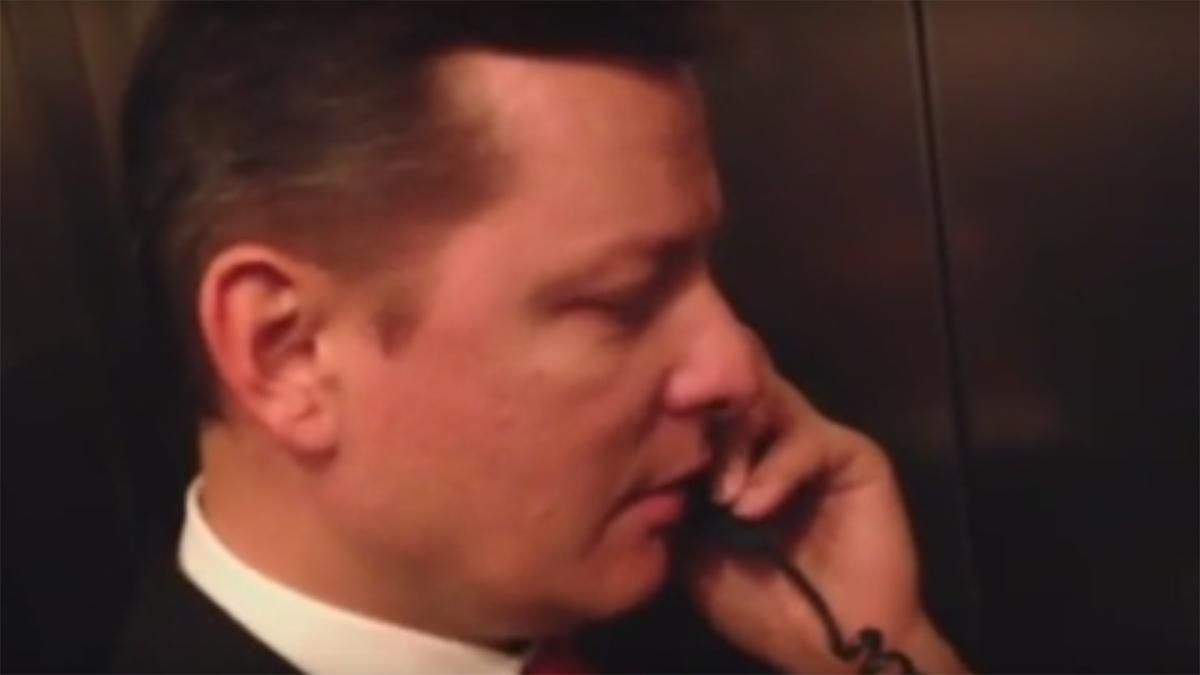 Меньше дышать, воздуха мало, — Ляшко застрял в парламентском лифте Меньше дышать, воздуха мало, — Ляшко застрял в парламентском лифте