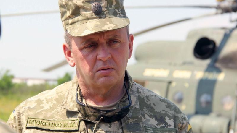 Боевики атаковали машину Муженко, — волонтер Боевики атаковали машину Муженко, — волонтер