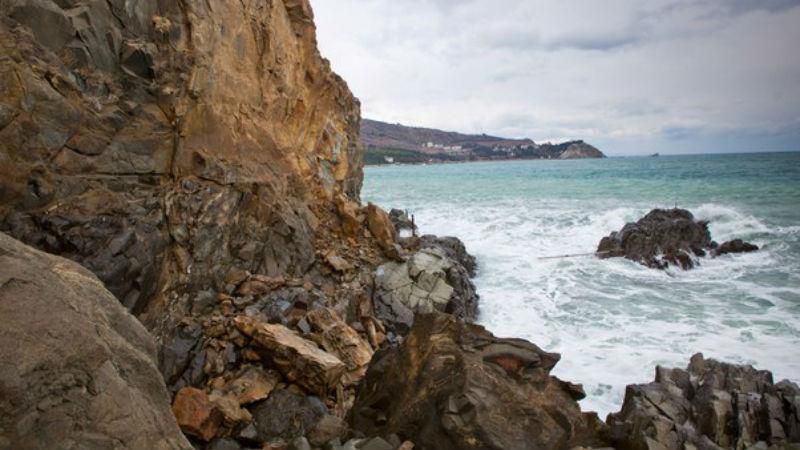 В сети появились фото ужасных разрушений оккупированного Крыма В сети появились фото ужасных разрушений оккупированного Крыма