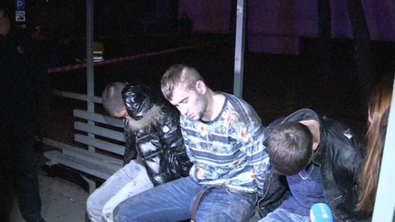 Аваков і Деканоідзе захищатимуть патрульних, які застрелили підлітка Аваков і Деканоідзе захищатимуть патрульних, які застрелили підлітка