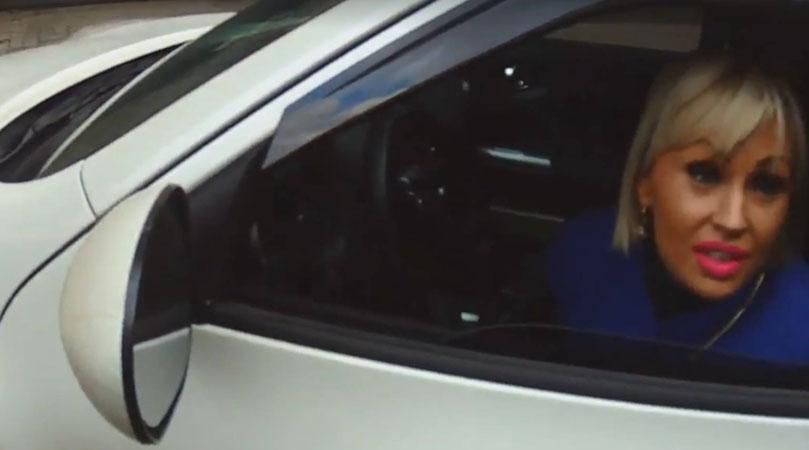 Ожидаемого шоу не будет, — блондинка из Франковска о конфликте с полицией Ожидаемого шоу не будет, — блондинка из Франковска о конфликте с полицией