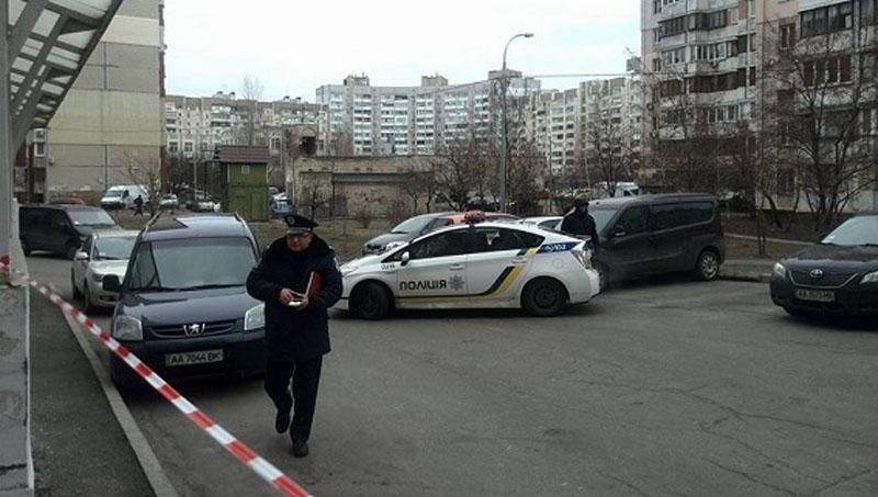 В Киеве неизвестные расстреляли мужчину В Киеве неизвестные расстреляли мужчину