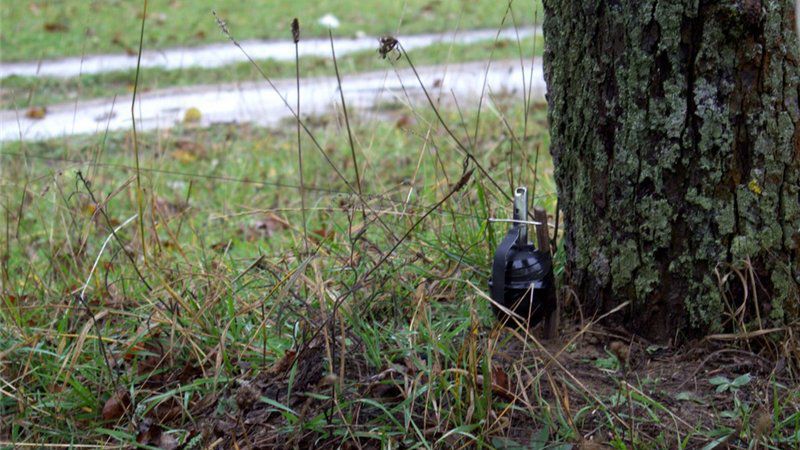 Луганські терористи підірвались на своїй розтяжці, — Булатов Луганські терористи підірвались на своїй розтяжці, — Булатов