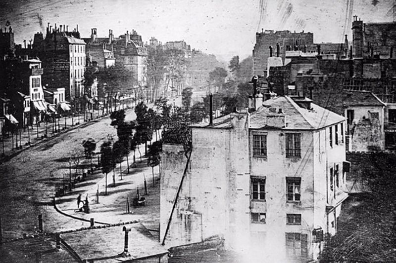 История фотографии за 5 минут в поразительном видео История фотографии за 5 минут в поразительном видео