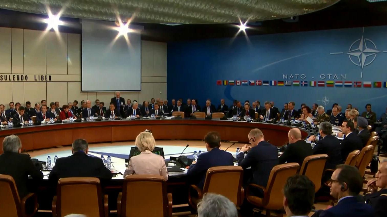 НАТО экстренно помогает Турции и не видит альтернативы Минским соглашениям НАТО экстренно помогает Турции и не видит альтернативы Минским соглашениям