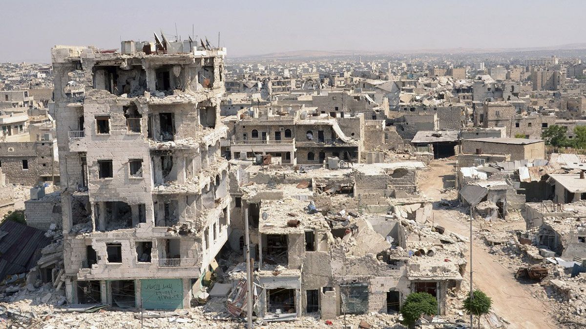 У оточеному сирійському Алеппо, за який йде запеклий бій, залишились українці, — посольство У оточеному сирійському Алеппо, за який йде запеклий бій, залишились українці, — посольство