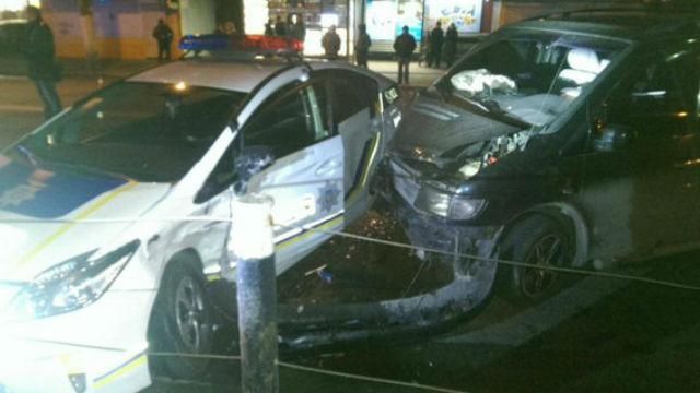 З’явилось відео резонансної аварії, що доводить вину поліції З’явилось відео резонансної аварії, що доводить вину поліції