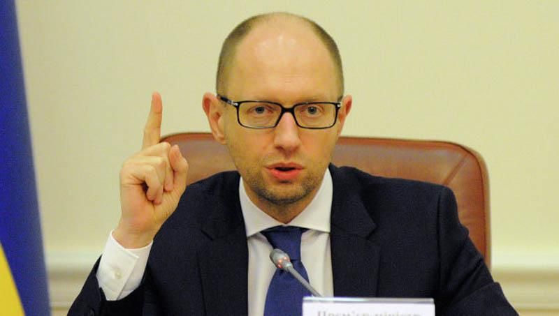 Яценюк розповів про долю безвізових законопроектів Яценюк розповів про долю безвізових законопроектів