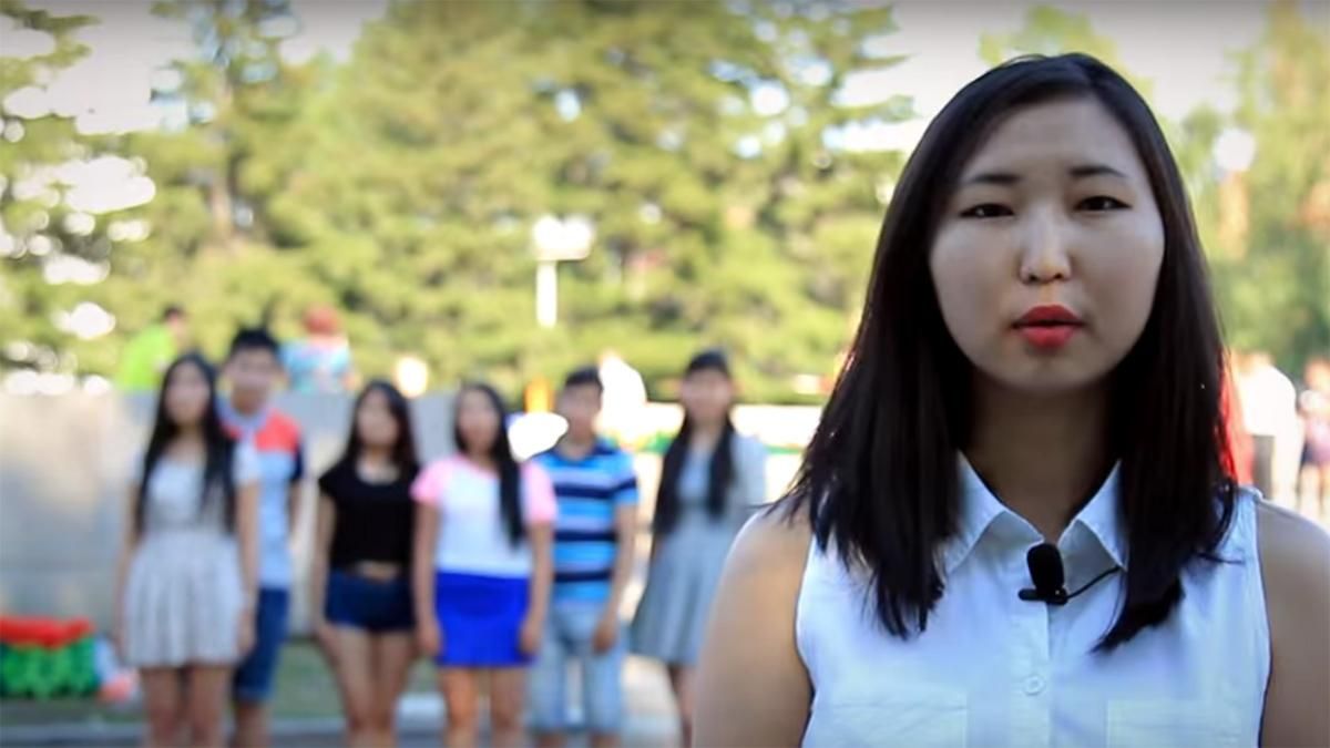 Как пропаганда влияет на молодых россиян: самые яркие видео Как пропаганда влияет на молодых россиян: самые яркие видео